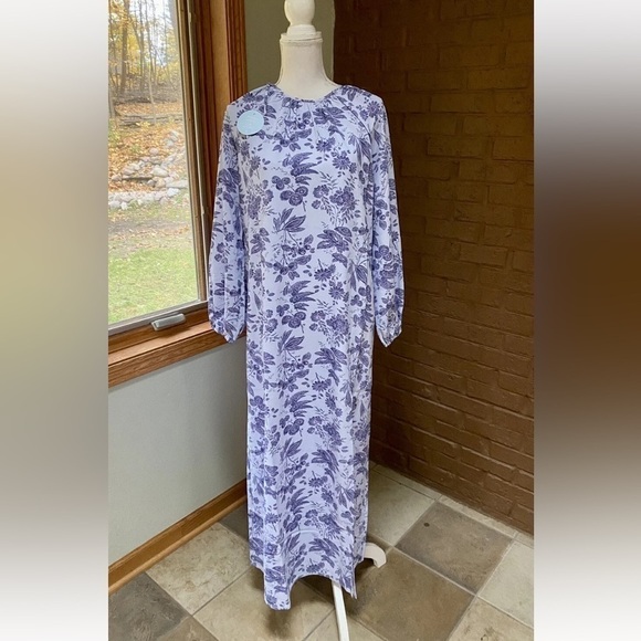 Hill House The Simone Dress Size S Lilac Tonal Floral Modest Floral Holiday - Picture 3 of 8